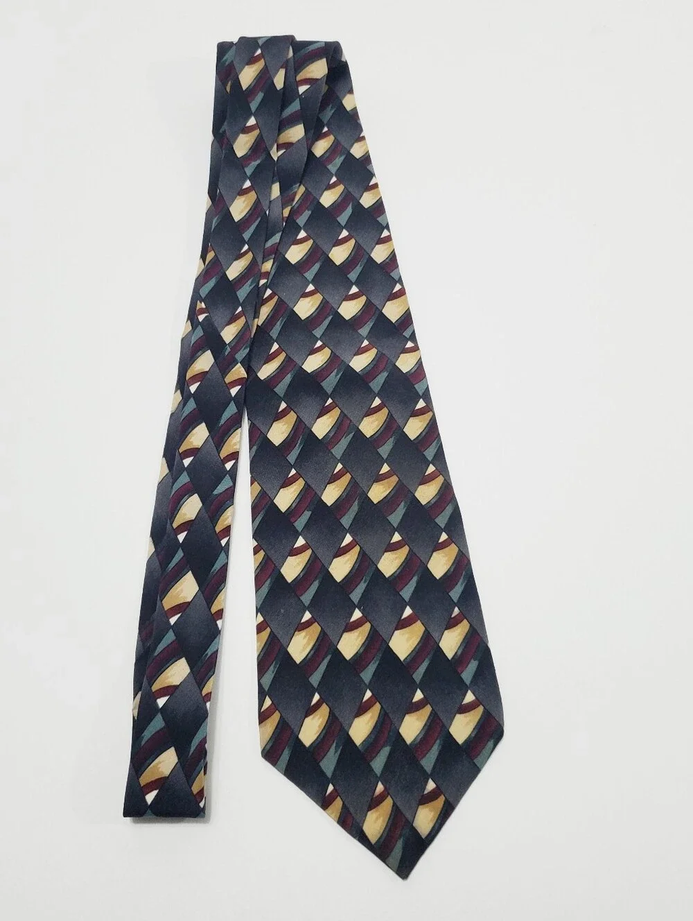 J. Garcia Men's Silk Neck Tie Blue Geometric Pattern 59x3.75